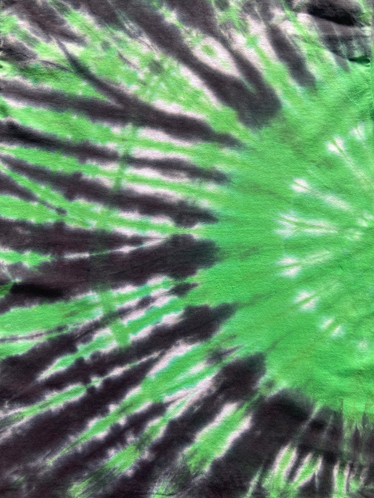 Green Star Tie Dye T-Shirt, Adult, Youth, Unisex, XS, S, M, L, XL, 2XL, 3XL, 4XL, 5XL, Dyed in the UK, Gift, Handmade to order, Unique