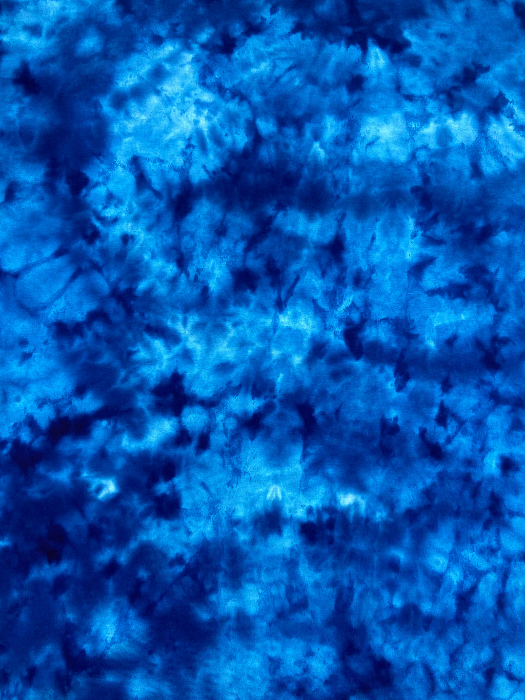 Close-up of Cerulean Blue ice scrunch pattern with bright and deep blue colour variation