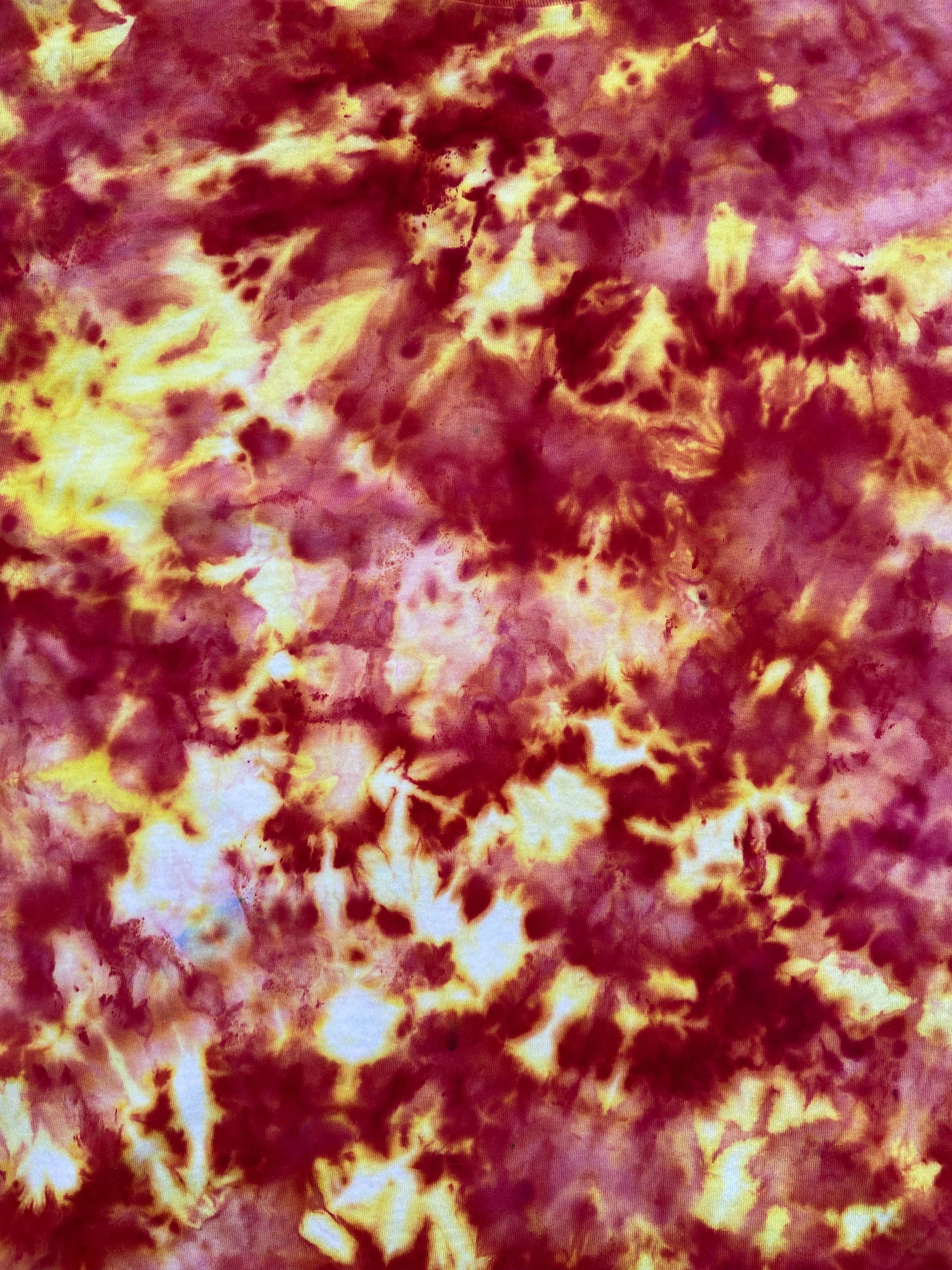 Abstract pattern with red and yellow colors