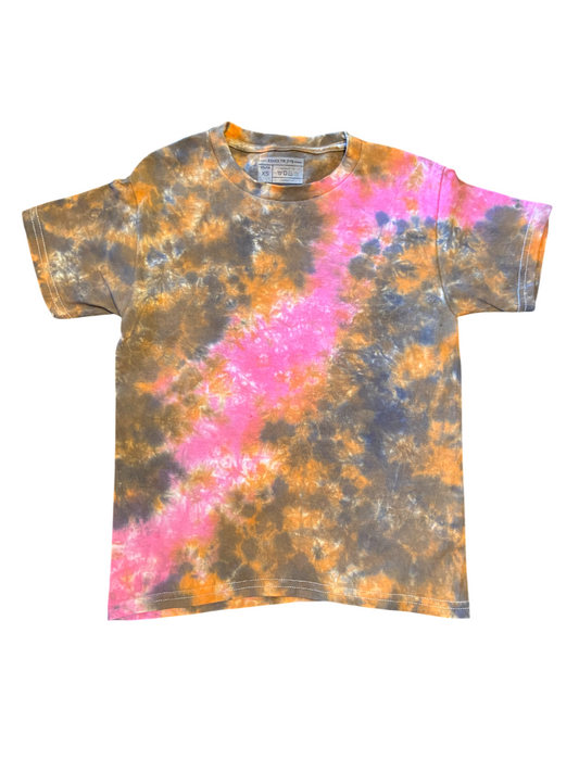 Tie-dye t-shirt with pink diagonal messy line like a space nebula with orange and black partterns each side